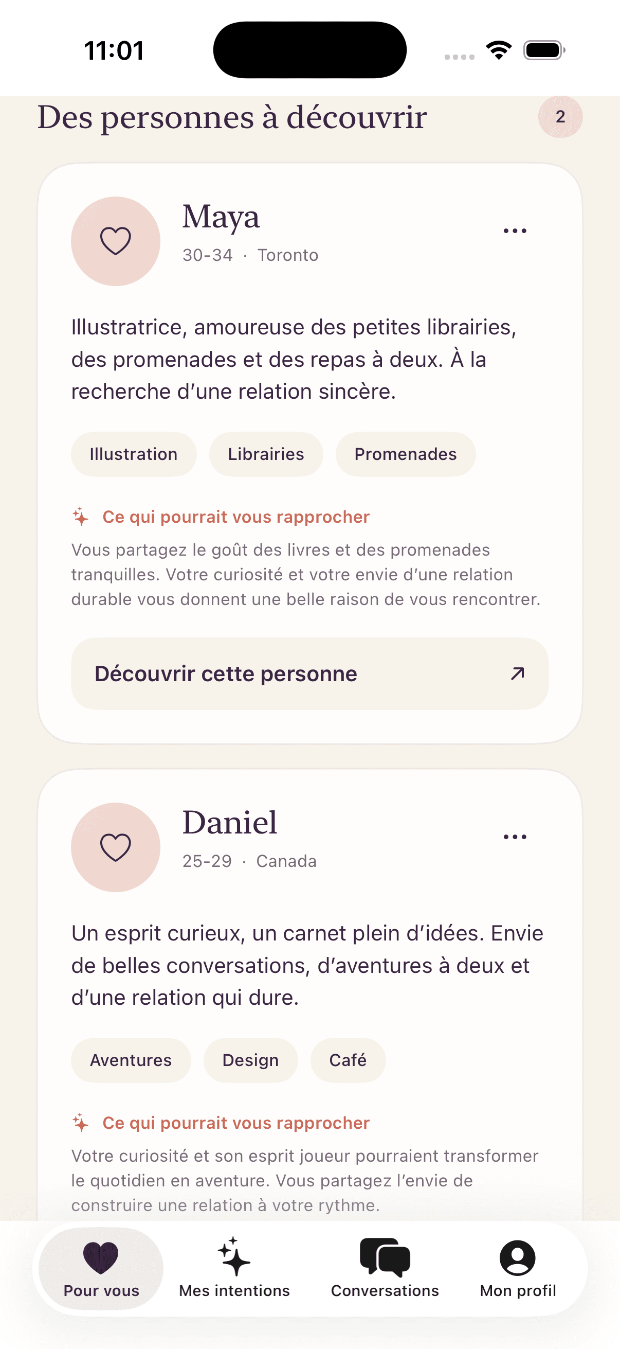 Une carte de présentation avec des champs d’intérêt et une note expliquant pourquoi le courant pourrait passer